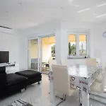 Jan&enzo Apartment