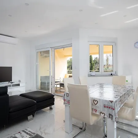 Jan&enzo Apartment