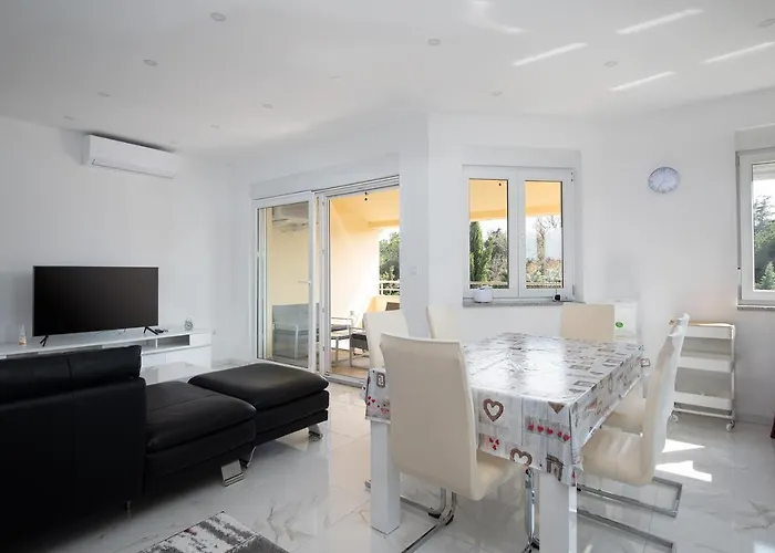 Jan&enzo Apartment